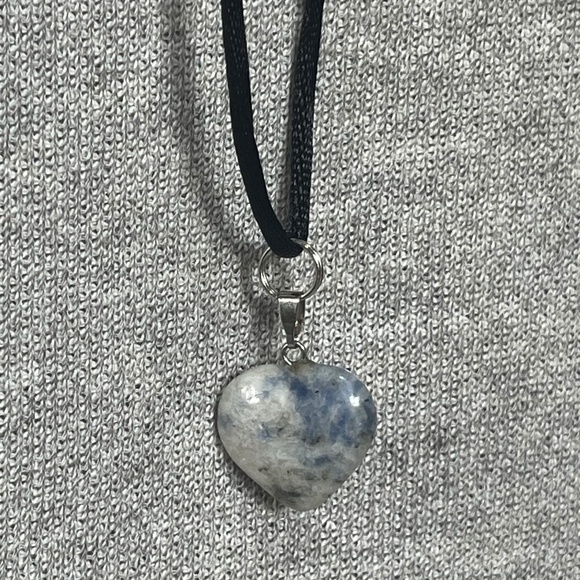 Natural Sodalite Heart Pendant Necklace - Picture 3 of 7
